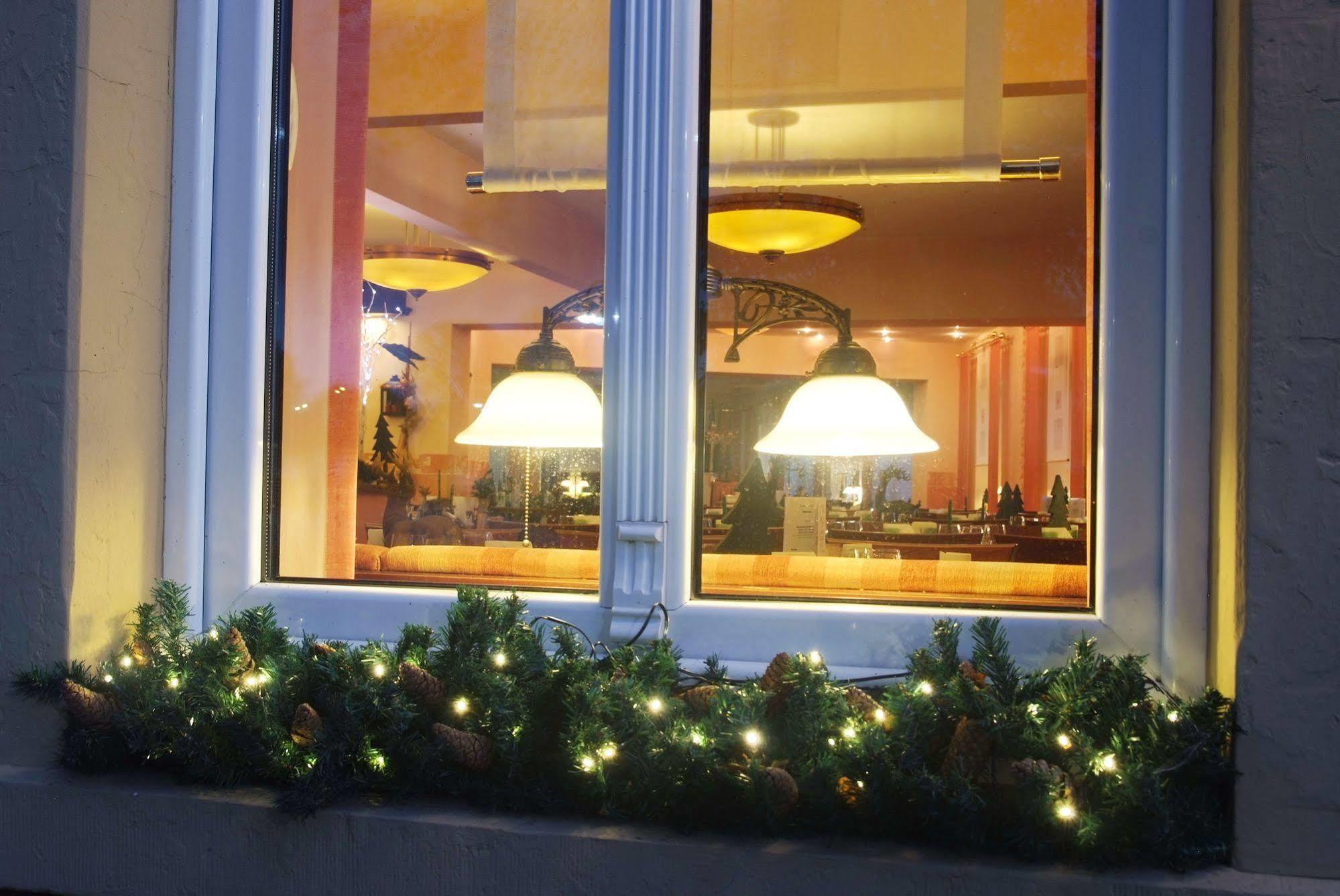 Hotel Zur Linde Heede Zewnętrze zdjęcie